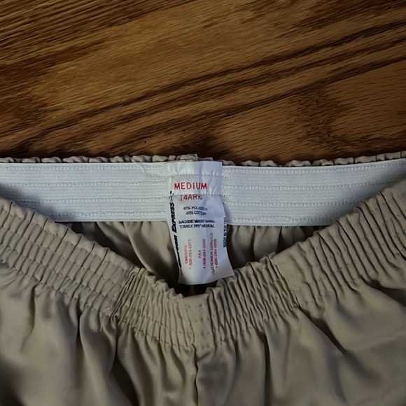 Brand new khaki, scrub pants, cuff bottoms, - Picture 2 of 4